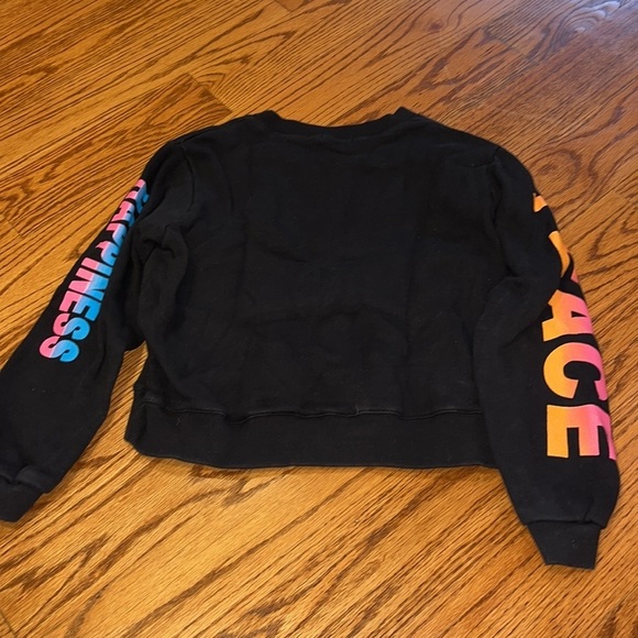 Me.n.u Girl’s Peace and Happiness Sweatshirt Size M - Picture 4 of 4